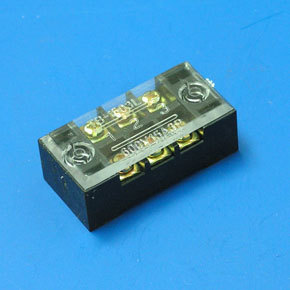 Клеммная колодка 3*15А карболит/ТВ-1503