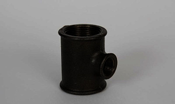 Тройник черный 32 х15 мм В.Р