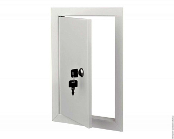 Дверца 150*300  металлическая  с замком***