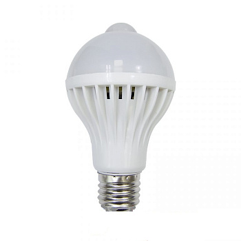 Лампа LED с датчиком движения 7вт Е27/120гр