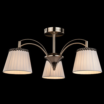 Потолочная люстра с абажурами 70031/3  Eurosvet