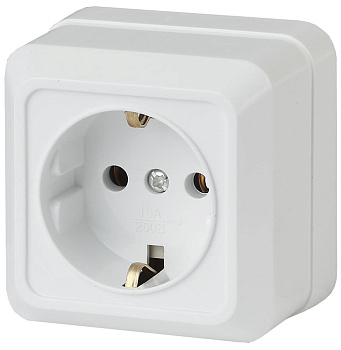 Розетка наружная 1-ая с/з белая/16А  /IEK