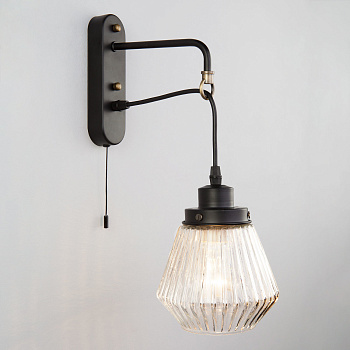 70078/1 / настенный  светильник черный