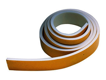 Уплотнитель для окон со скотчем, пенополиэтилен 5*8мм 18м/93855