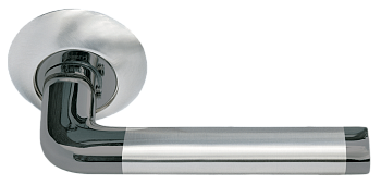 .Дверная ручка MORELLI MH-03 SN/BN, COLUMN, Белый никель/черный никель